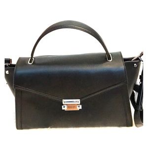 Michael Kors CLASSIC style for professionals